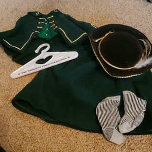 Felicity riding outfit